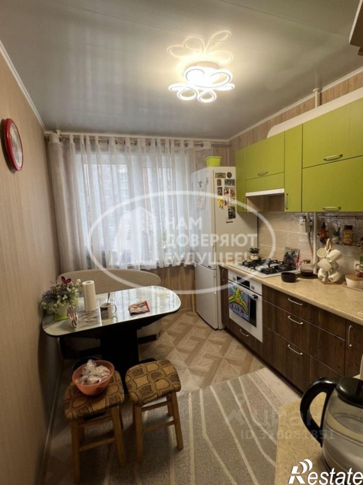 2-комн квартира ул Парижской Коммуны, 25,  д. 25