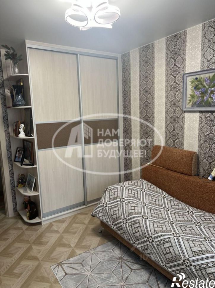 2-комн квартира ул Парижской Коммуны, 25,  д. 25