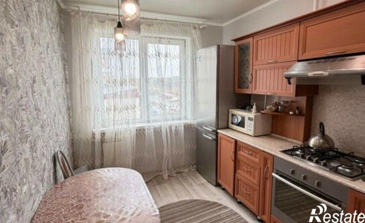 2-комн квартира Красный б-р, 32,  д. 32