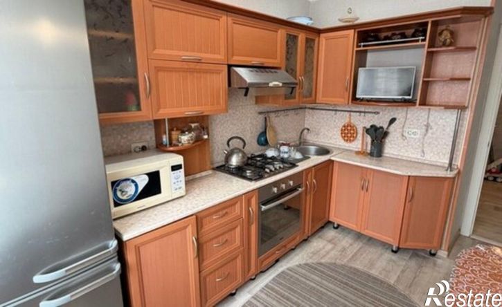 2-комн квартира Красный б-р, 32,  д. 32