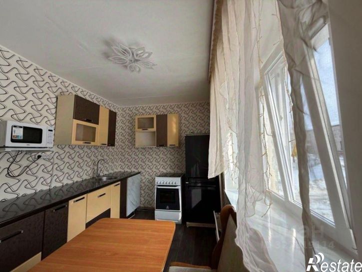 2-комн квартира ул 20-летия Победы, 186,  д. 186