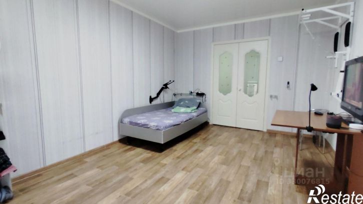 2-комн квартира улица Парижской Коммуны, 36,  д. 36