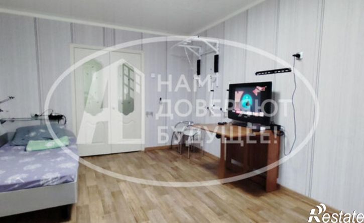 2-комн квартира улица Парижской Коммуны, 36,  д. 36