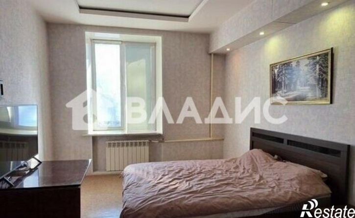 3-комн квартира ул 20-летия Победы, 169,  д. 169