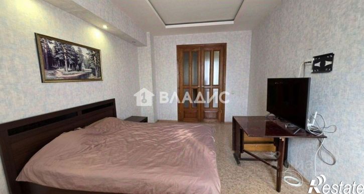 3-комн квартира ул 20-летия Победы, 169,  д. 169