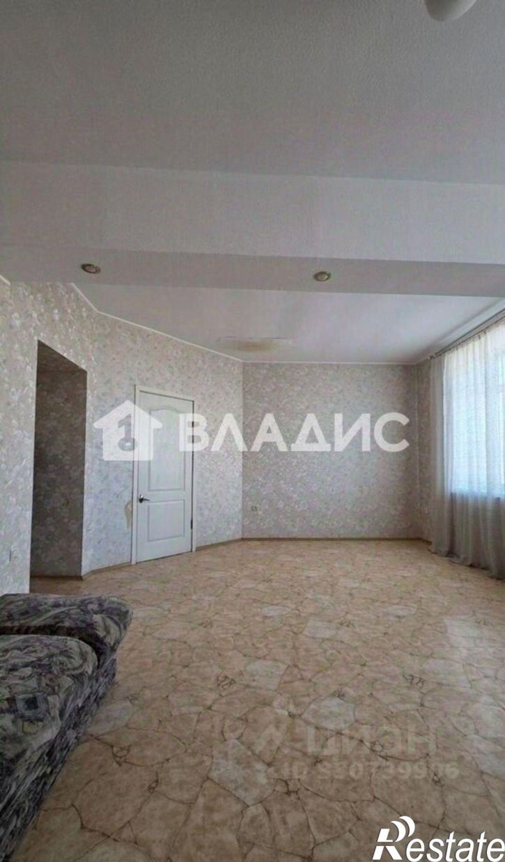 3-комн квартира ул 20-летия Победы, 169,  д. 169