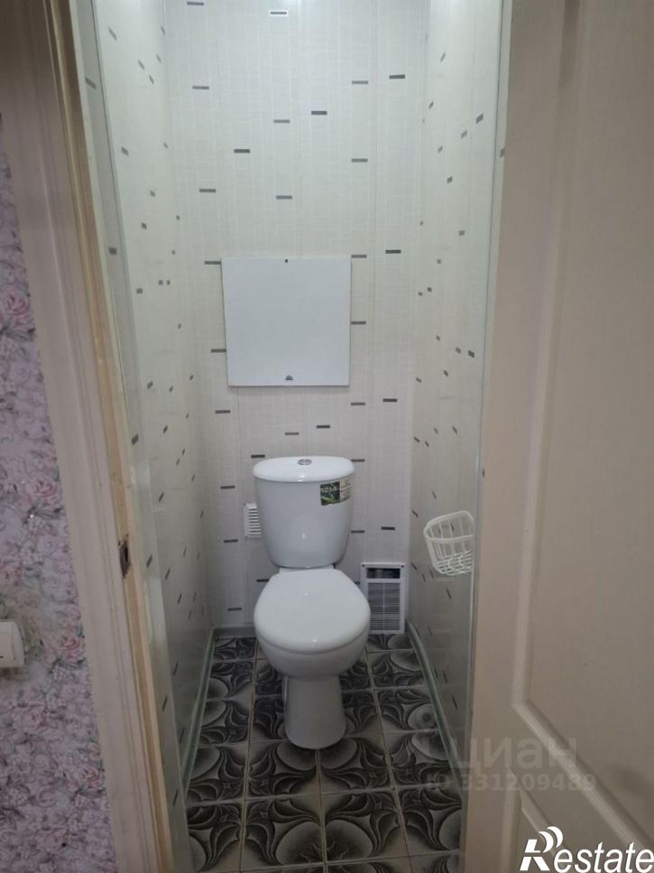 2-комн квартира улица Коминтерна, 3,  д. 3