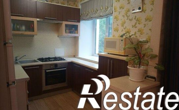 3-комн квартира Набережная улица, 136,  д. 136