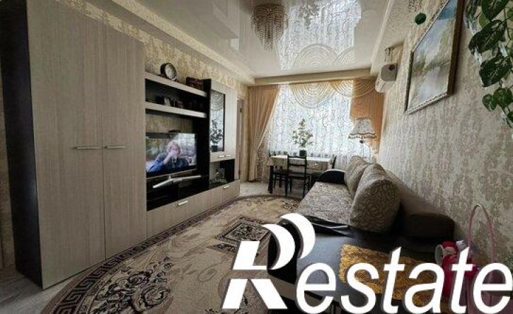 4-комн квартира Молодёжная улица, 9В,  д. 9В